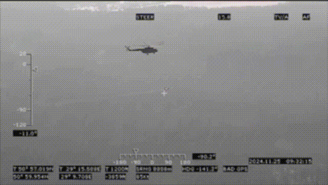 Các nhà phân tích Mỹ cho biết Quân đội Ukraine thiếu phương tiện phòng không đủ mạnh để đối phó với các cuộc tấn công bằng tên lửa. Để đối phó với UAV, Ukraine phải sử dụng trực thăng Mi-8. Đã xuất hiện những video ghi lại cảnh trực thăng truy đuổi UAV Geran, nhưng không mấy thành công. WSJ cũng báo cáo rằng, kể từ tháng 10, Quân đội Ukraine đã đánh chặn được 93% số UAV Nga. Ảnh: Topwar.