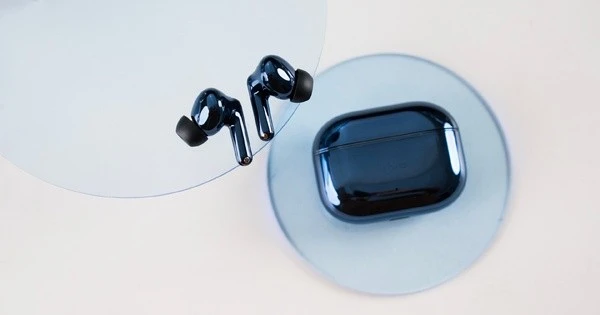 Tai nghe ANC vivo, nghe Hi-Fi, pin ngày rưỡi, giá hơn 1 triệu