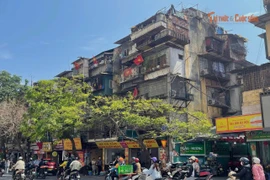 Khi thời gian in dấu lên các khu tập thể cũ ở Hà Nội