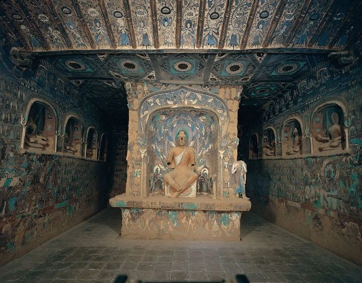 Sửng sốt quần thể 700 hang động Phật giáo ngàn tuổi ở Trung Quốc 