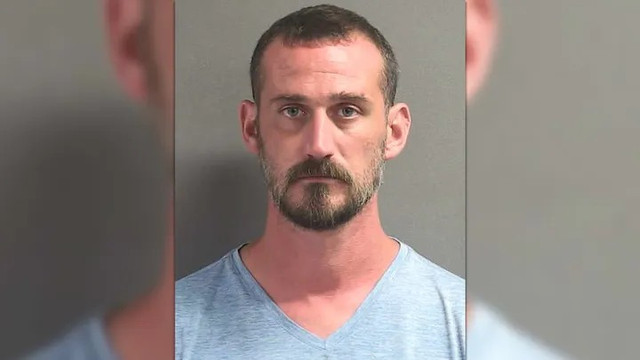 Scott Allen Gardner. Ảnh: Văn phòng Cảnh sát trưởng Quận Volusia. xe1.png