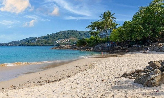Bãi biển Patong. Ảnh: The Thaiger. thailan.png