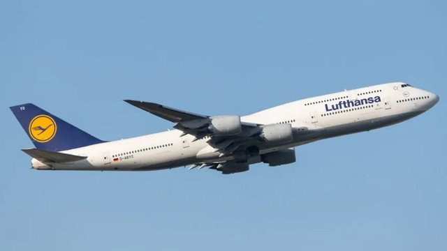 Một chiếc máy bay của hãng hàng không Lufthansa. Ảnh: Tribune. maybay.png