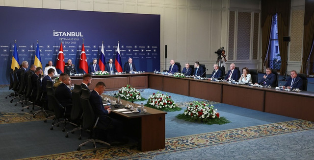 Vòng đàm phán trực tiếp thứ ba giữa Nga và Ukraine diễn ra tại Istanbul, Thổ Nhĩ Kỳ, ngày 23/7. Ảnh: Sputnik. nga2.jpg