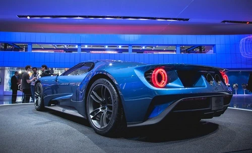 "Nhá hàng" hình ảnh đầu tiên về siêu xe Ford GT 2017