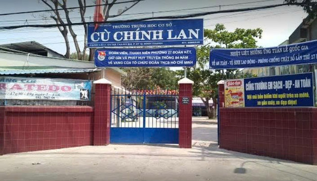 Trường Trung học cơ sở Cù Chính Lan bia-445.jpg