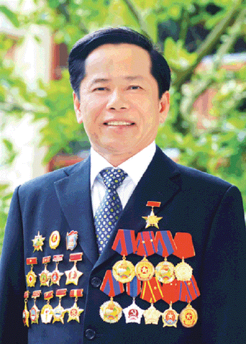 Tính đến nay, ông Lê Văn Kiểm và bà Trần Cẩm Nhung đã tham gia ủng hộ cho các chương trình đền ơn đáp nghĩa, từ thiện xã hội trong và ngoài nước với số tiền lên tới 1.250 tỷ đồng. Ảnh: Internet