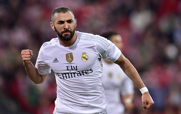 Benzema trở lại luyện tập: Hôm nay tiền đạo người Pháp đã trở lại luyện tập sau chấn thương nhưng chỉ có thể trở lại thi đấu ở trận gặp Espanyol (2/10). Ảnh: Goal