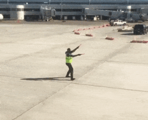 Chỉ là đang tìm cảm hứng làm việc thôi mà.