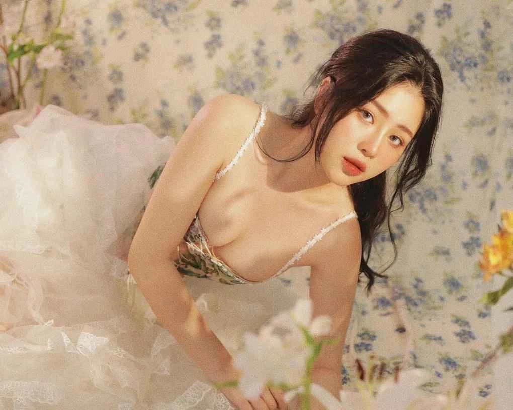 Nhan sắc nóng bỏng của tuyển thủ U23 Việt Nam