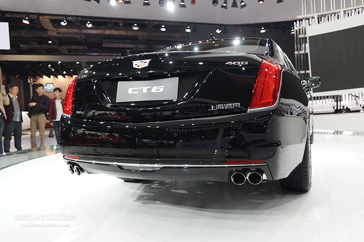 Hãng xe Mỹ cho biết so với các mẫu Cadillac thông thường, CT6 PHEV tiêu thụ nhiên liệu hiệu quả gấp đôi.