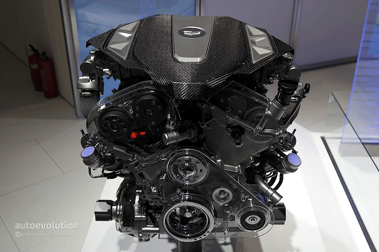 Cadillac CT6 PHEV đi kèm với 2 mô tơ điện và hộp số biến thiên điều khiển điện đặc biệt (electric variable transmission).