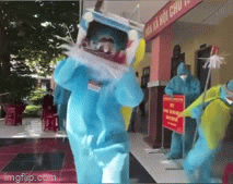 Dù không thể đón một mùa trung thu đoàn viên nhưng chắc chắn, với sự chuẩn bị kỳ công bằng cả tấm lòng này, các em nhỏ và bà con sẽ có một mùa phá cỗ đón trăng rằm thật đáng nhớ và ý nghĩa.