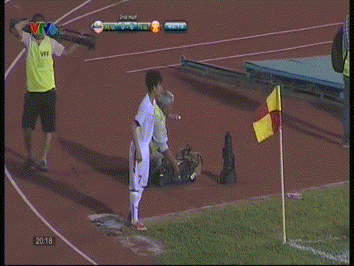 Sau 2 sieu pham, Tuyet Dung van binh di nhu moi ngay-Hinh-3