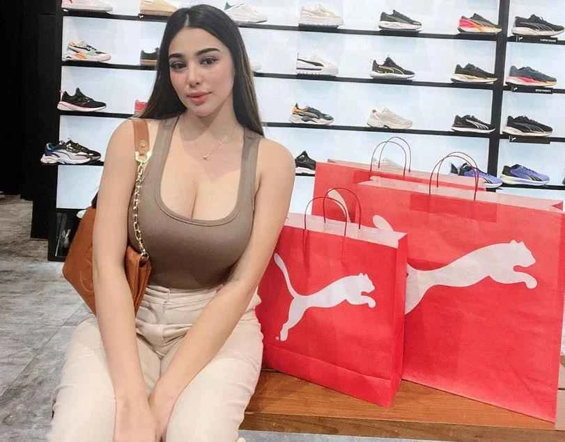 Nàng béo quyến rũ nhất Philippines lộ vòng ba gần 1 mét