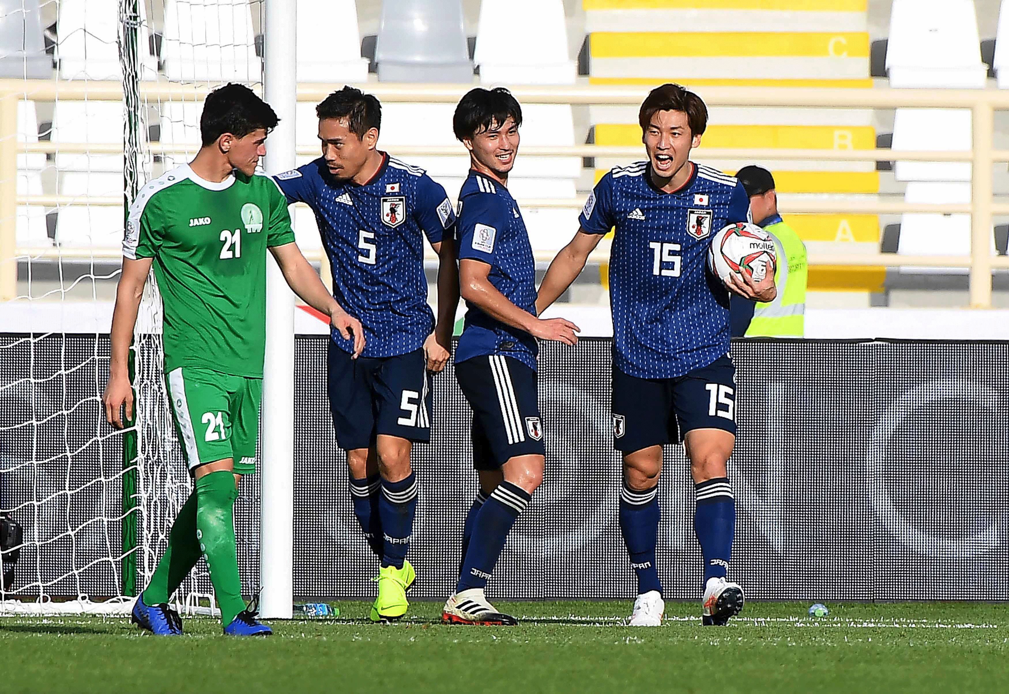 Nhat Ban “bao duong” quan, chuan bi doi dau Viet Nam tai tu ket-Hinh-2