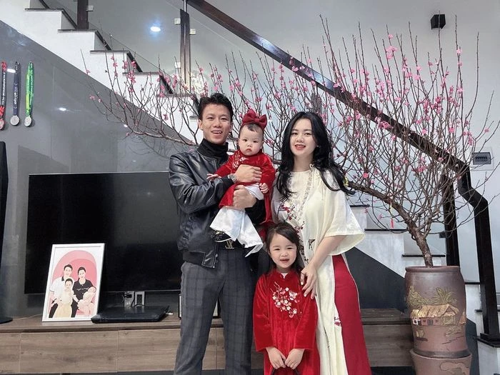 Cầu thủ Quế Ngọc Hải kể chuyện 3 lần "cưa vợ" thất bại