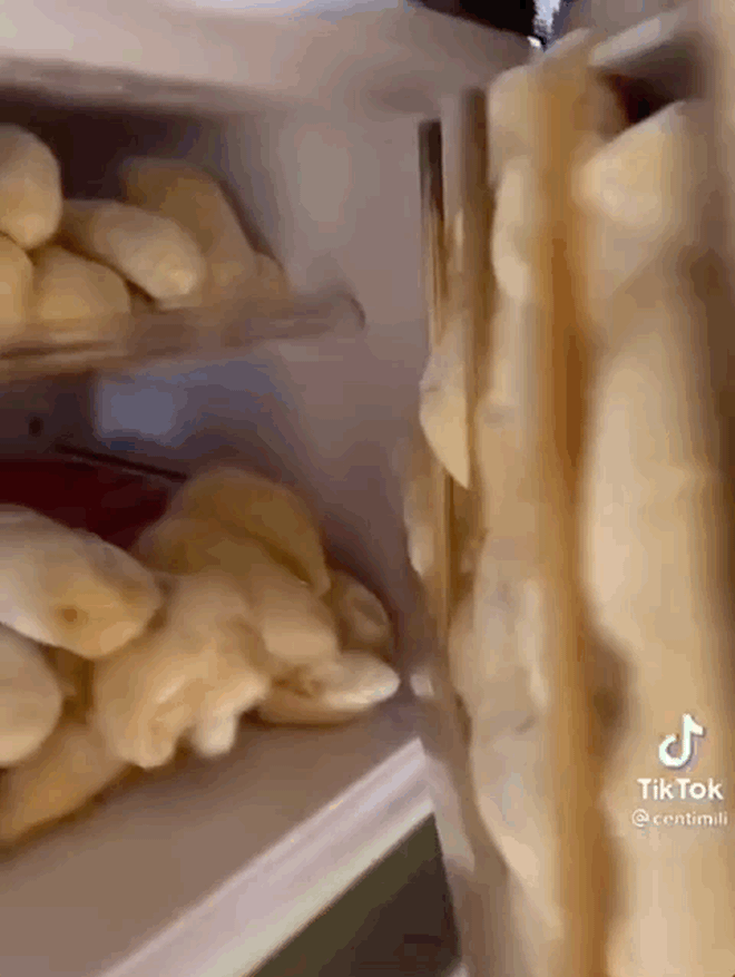 Bởi lẽ với những người này thì đam mê chỉ đơn giản là được sở hữu một chiếc tủ lạnh đầy ắp những món ăn ngon mà mình yêu thích.