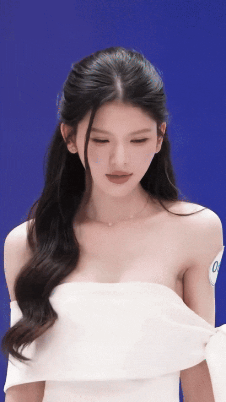 Vừa qua, thông tin về nữ bác sĩ chuyển giới Cao Minh Hy nhận được nhiều sự quan tâm của netizen là bởi thông tin cô nàng ghi danh vào Miss International Queen Vietnam 2025.