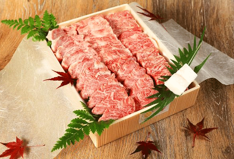Giá mỗi hộp quà phụ thuộc vào trọng lượng thịt bò trong hộp, dao động từ vài triệu đến vài chục triệu đồng. Ảnh: Thesaigontimes