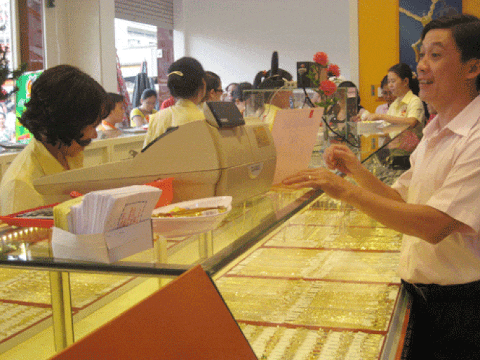 Gia vang hom nay 12/9: Gioi dau tu van mua vang, cho thoi...