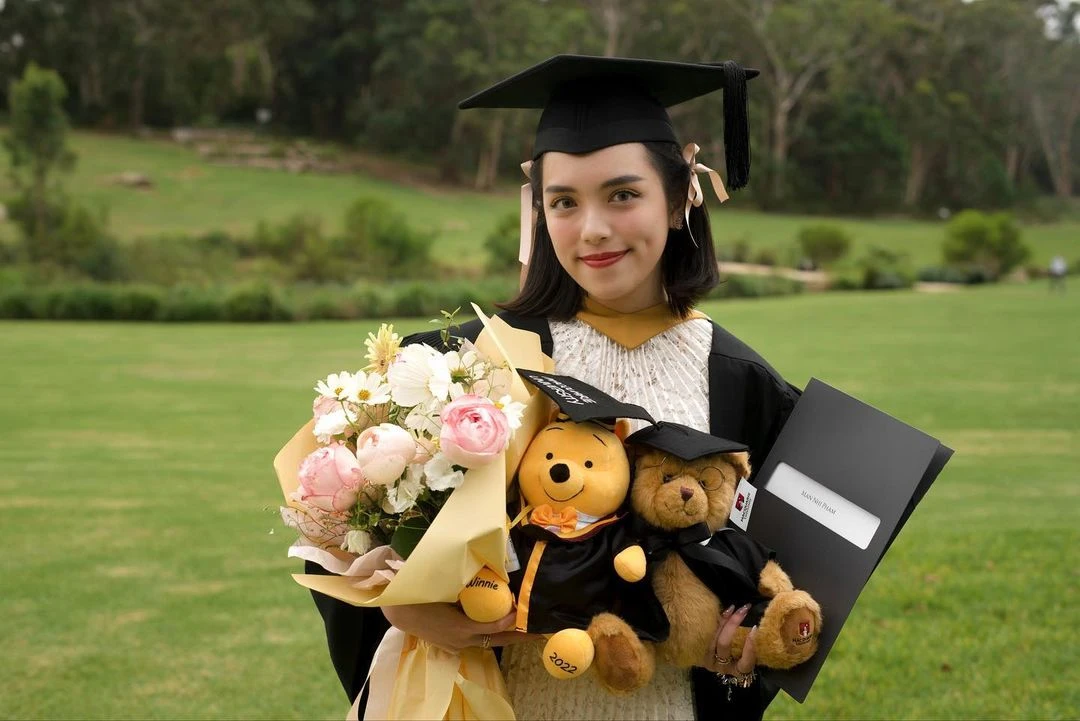 Nàng hot girl "con nhà người ta" tài sắc vẹn toàn của hội gen Z