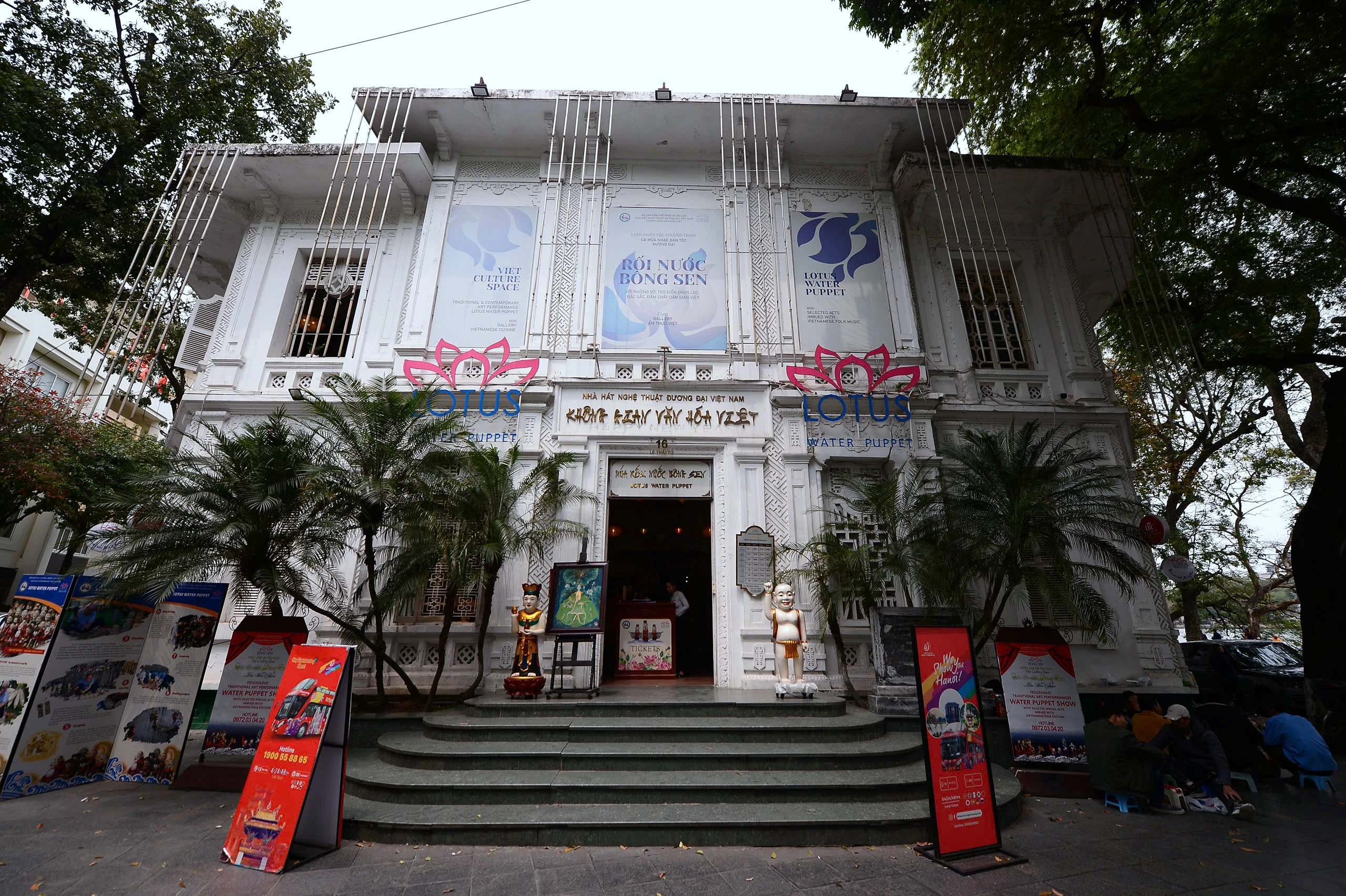 Hiện trạng khu đất “kim cương” phía tây Hồ Gươm