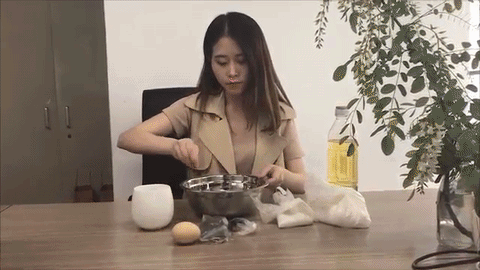 Theo Tiểu Dã cho biết, công ty của cô đưa ra mức giá 500.000 NDT (1,6 tỷ đồng) để giới thiệu một sản phẩm trong một clip nấu ăn.