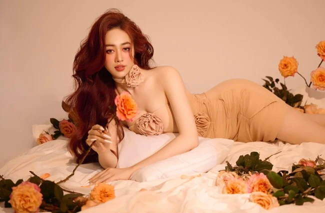 Hot girl phòng gym "đất Mỏ" sở hữu vẻ đẹp tràn nhựa sống