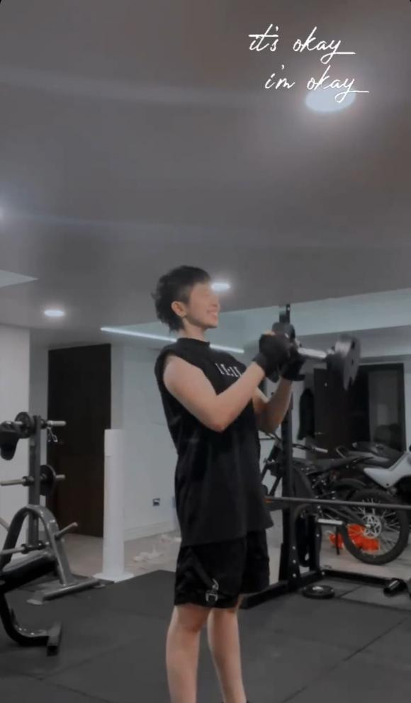 hấy Gil Lê với phong cách tomboy nhiều nhưng đô con thế này thì khá hiếm.