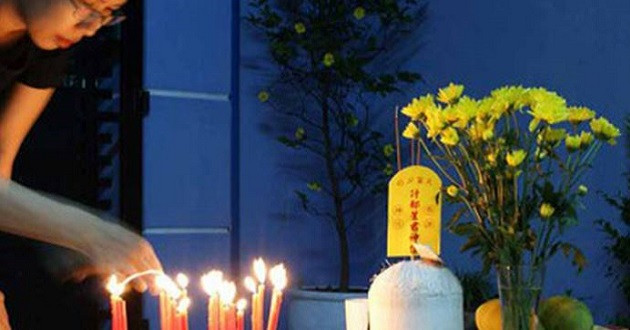 Nam mạng gặp sao La Hầu vào những năm: 10, 19, 28, 37, 46, 55, 64, 73, 82, 91 tuổi. – Nữ mạng gặp sao La Hầu vào những năm: 6, 15, 24, 33, 42, 51, 60, 69, 78, 87, 96 tuổi.