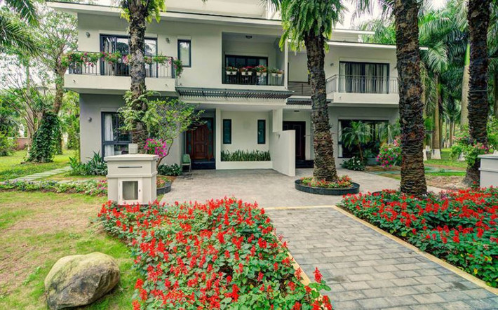 Ngôi nhà có minh đường thông thoáng, nhiều ánh sáng. Một ngôi nhà thông thoáng, nhiều ánh sáng là ngôi nhà tốt cho phong thủy - dòng khí lưu chuyển trong nhà liên tục, hài hòa, tránh ngưng tụ lại một chỗ. 