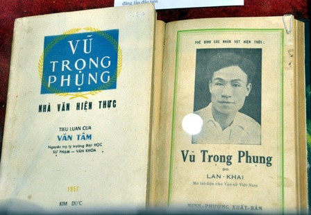 Vũ Trọng Phụng viết các truyện ngắn như: Một cái chết, Bà lão lòa, Hai hộp xì gà, Chống nạng lên đường, Con người điêu trá… Ảnh: Viện Văn học.