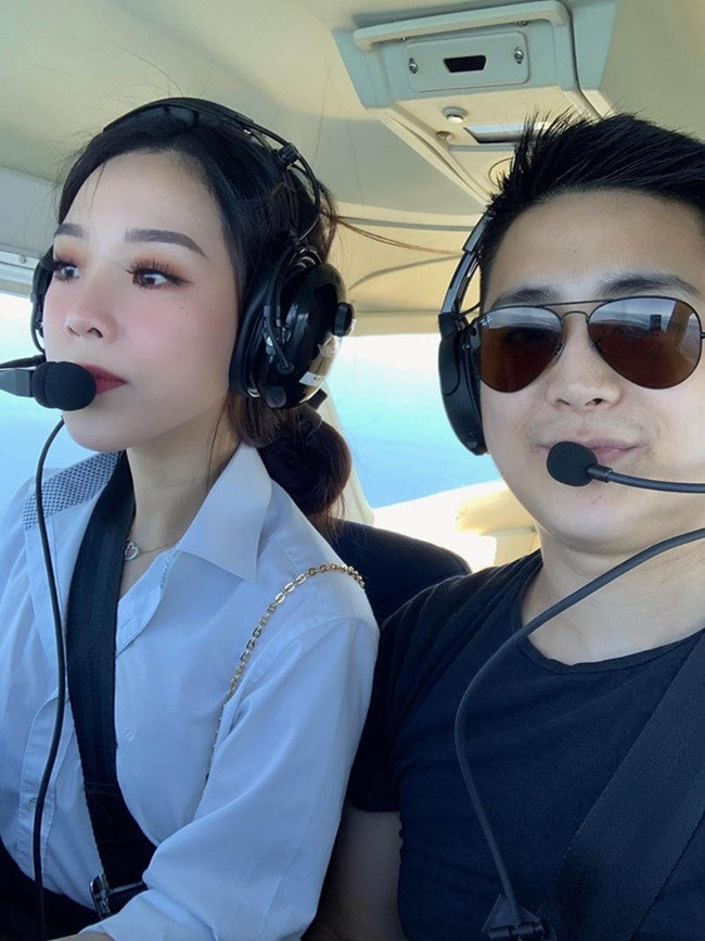 Sarah có tính cách trẻ con, thích được nuông chiều, còn Kwon Giwan trưởng thành, biết cách quan tâm, luôn cho Sarah cảm giác bình yên.