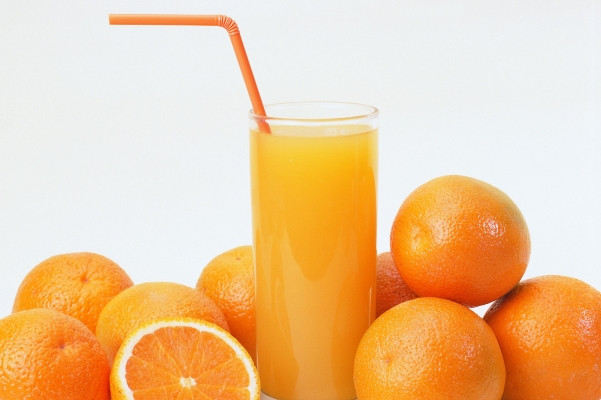 Ăn lẩu xong cũng có thể ăn trái cây, nhưng nên đợi sau 30~40 phút. Trái cây giàu vitamin có vai trò giải nhiệt.
