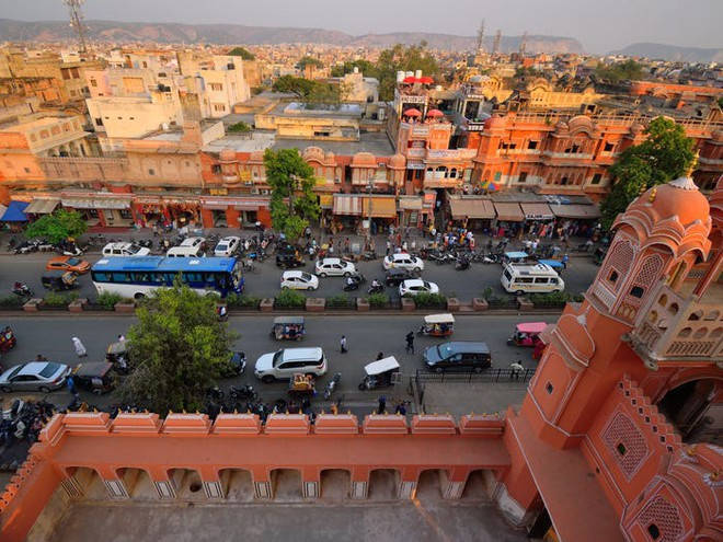 Jaipur là thủ phủ của bang Rajasthan ở phía tây bắc Ấn Độ, được biết đến với những công trình màu hồng và các cung điện hoàng gia. Ảnh:Shutterstock.
