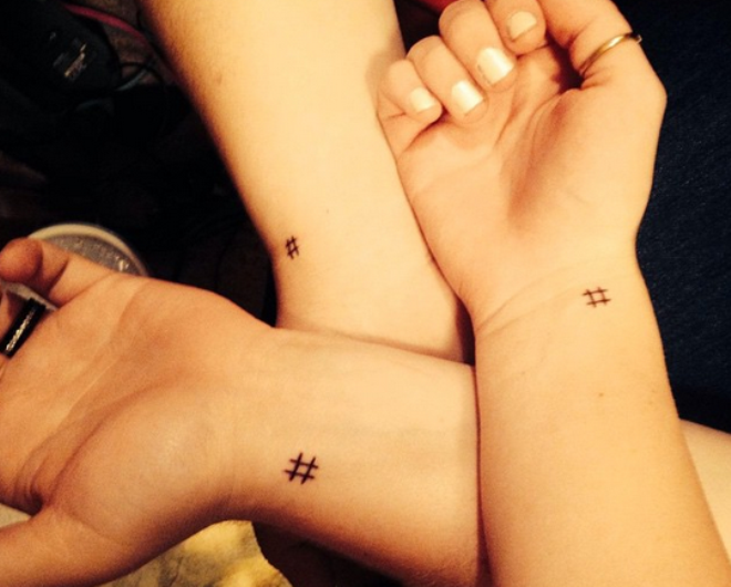 Hashtags: Tín đồ của công nghệ, mạng xã hội hay lựa chọn hình xăm dấu thăng này. Nó có thể coi như một xu hướng tất yếu, bắt kịp trào lưu của giới trẻ ngày nay.