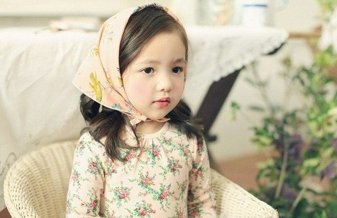 Amaia Fernandez Lee (Nickname là Maia) sinh ngày 29/12/2009.