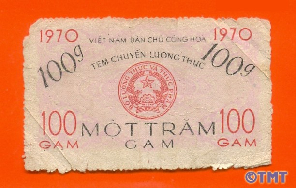 Khi mới đến ở một nơi mới, chưa có sổ mua lương thực thì người dân tạm thời sử dụng tem chuyển lương thực. Trường hợp nếu người này đi công tác nơi khác thì mang con tem này đi, đến chỗ công tác hiện tại nộp vào đó để họ tăng thêm khẩu phần ăn cho mình.