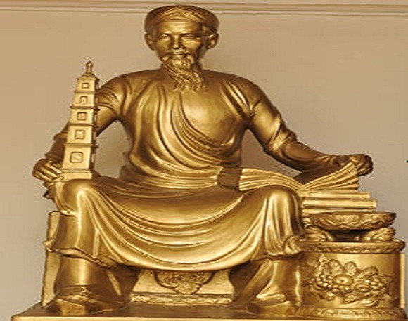 Nguyễn Văn Siêu (1799-1872) có tài năng trải đều trên nhiều lĩnh vực. Nguyễn Văn Siêu đương thời được mệnh danh là “Thần Siêu” để so sánh với Cao Bá Quát (Thánh Quát).
