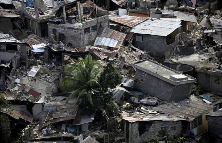 Port-au-Prince, Haiti (2010): Trận động đất này mạnh 7 độ richter. Thảm họa này đã để lại hậu quả thảm khốc, khiến 316.000 người chết, 300.000 người bị thương và một triệu người mất nhà cửa.