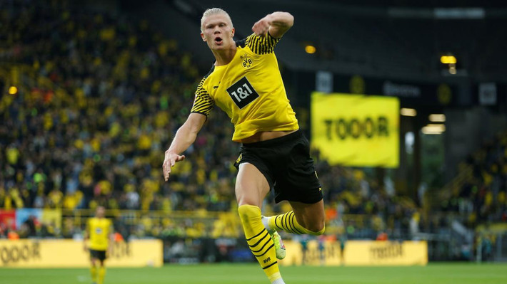 Erling Haaland là chân sút hiệu quả nhất trong top các giải VĐQG hàng đầu châu Âu, tính từ đầu năm 2021. Tiền đạo người Na Uy đóng góp trực tiếp vào 50 bàn thắng (35 bàn và 15 kiến tạo) cho Dortmund tại Bundesliga.
