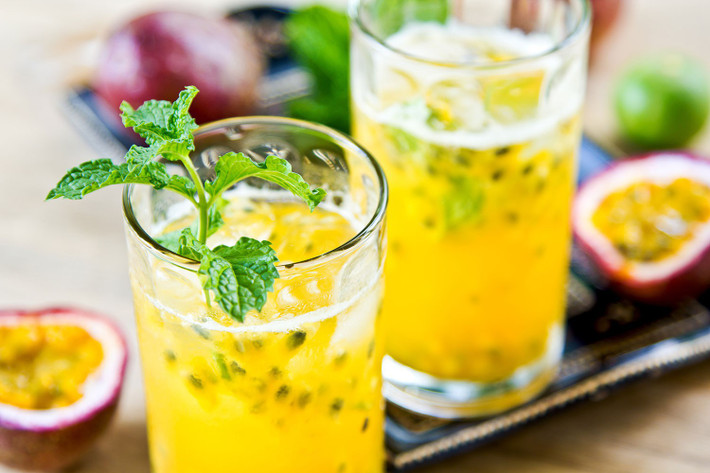 Nghiên cứu cho thấy trái cây này có tác dụng giải độc, giúp dễ dàng đi vào giấc ngủ, ngủ ngon và sâu hơn.