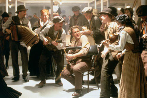br/>Mặc dù các chỗ ở hạng 3 trên tàu Titanic còn tốt hơn rất nhiều lần so với tàu thông thường, nhưng ít ai biết có từ 700 đến 1.000 người phải chia nhau 2 nhà tắm.