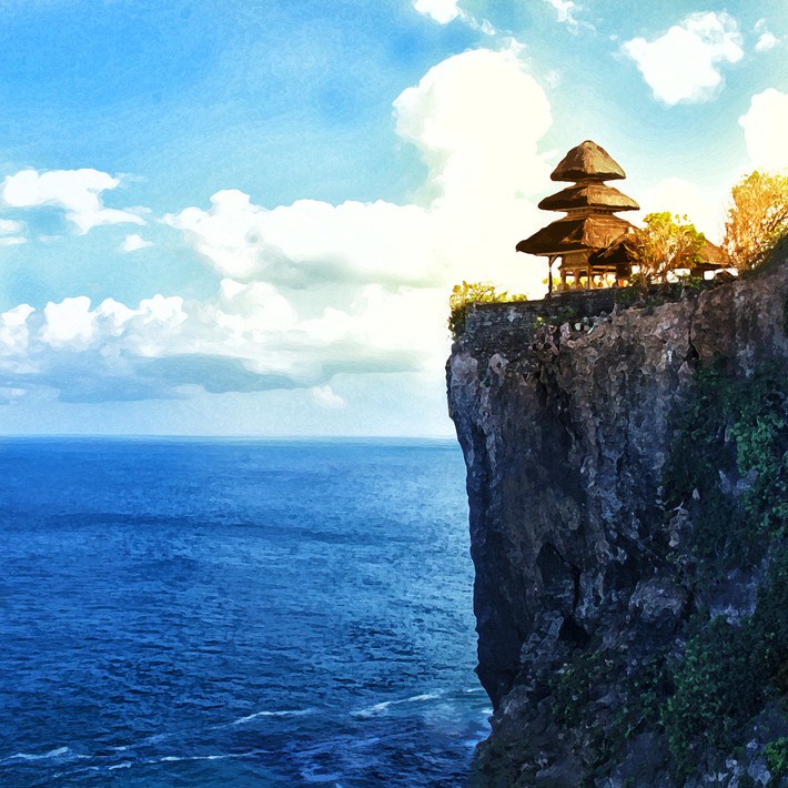 6. Đền Uluwata, Bali, Indonesia. Đường đi lên ngôi đền thờ biển này cũng hùng vĩ như kiến trúc của nó. Đền Uluwata nằm trên đỉnh một vách đá, từ đây có thể nhìn ra toàn cảnh đại dương mênh mông bên dưới. Chính vì vậy, ngôi đền được cho là điểm ngắm hoàng hôn đẹp nhất ở Bali. Ảnh: smiletravel