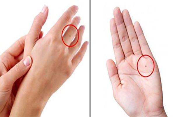 Nốt ruồi này tượng trưng cho tài lộc, hậu vận của một người. Sở hữu nốt ruồi này, bạn là người tài giỏi, lại có tham vọng. Sau tuổi 40, bạn vươn tới đỉnh cao của sự nghiệp, nắm trong tay tiền bạc, địa vị.