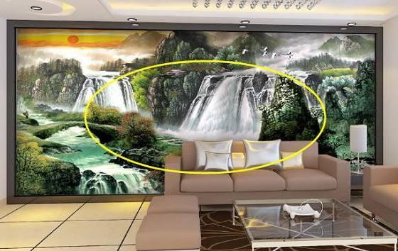 Tranh thư pháp, hội họa. Tranh thư pháp, hội họa không chỉ có tác dụng làm tăng vẻ đẹp, tính thẩm mỹ của ngôi nhà. Dưới góc độ phong thủy, lối vào nhà là vị trí quan trọng, treo tranh thư pháp phù hợp có thể giúp hóa giải tà khí, bảo vệ các thành viên trong gia đình.