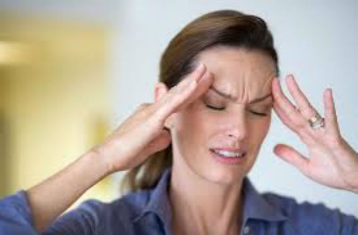 Canh bổ máu. Người thiếu máu sắc mặt nhợt nhạt hoặc da vàng vọt, chân nướu cũng có màu trắng, thường xuyên thấy thấy mệt mỏi, dễ bị mất ngủ, tâm trạng buồn bực, có triệu chứng bế kinh , những người thiếu máu thân hình dễ gày gò.