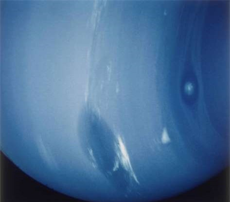 Năm 1989,Voyager 2 là con tàu đầu tiên và duy nhất "ghé thăm" sao Hải vương.