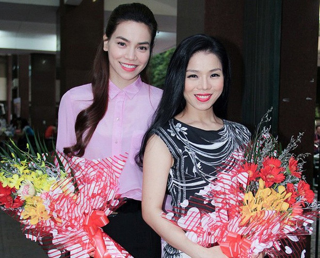 Trước đó, mối quan hệ đổ vỡ giữa hai nghệ sĩ nữ Lệ Quyên - Hồ Ngọc Hà từng khiến dư luận xôn xao. Khoảng từ năm 2015, cả hai không còn tương tác. Họ vẫn cùng xuất hiện trong các chương trình ca nhạc hoặc sự kiện, tuy nhiên thường tránh chạm mặt. Khi được hỏi, cả hai đều tránh trả lời nguyên nhân rạn nứt tình bạn.